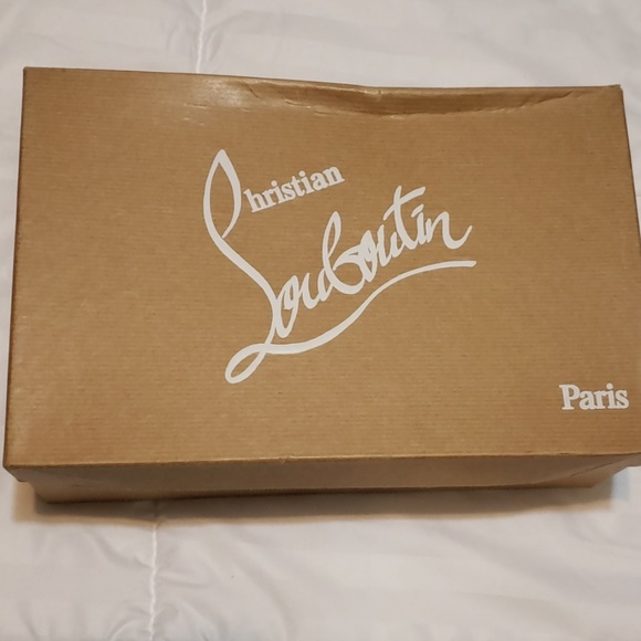 Shoes - Picture 5 of 7